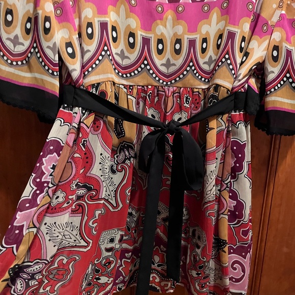 Chiffon Multi Color Top - Picture 4 of 9